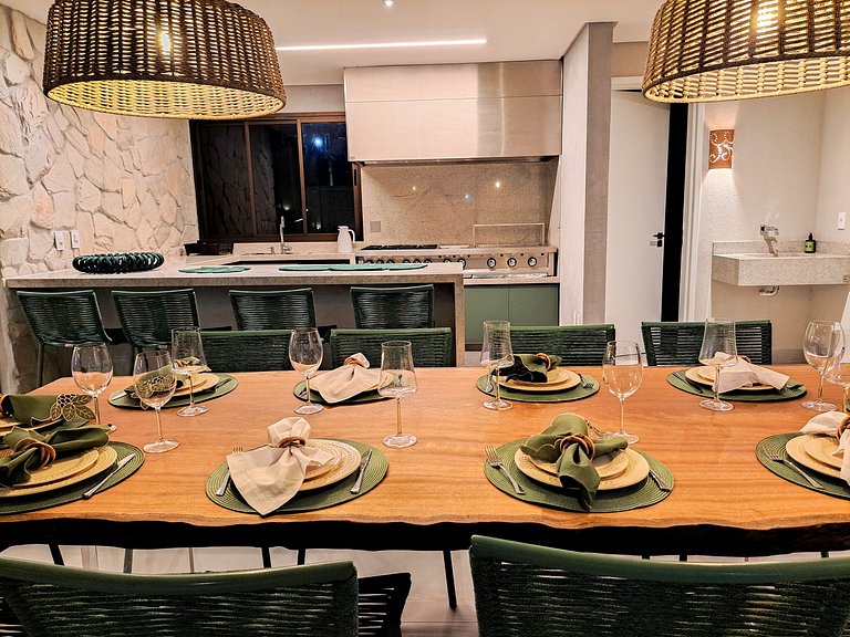 Sofisticação e Exclusividade - Casa Aysú Patacho