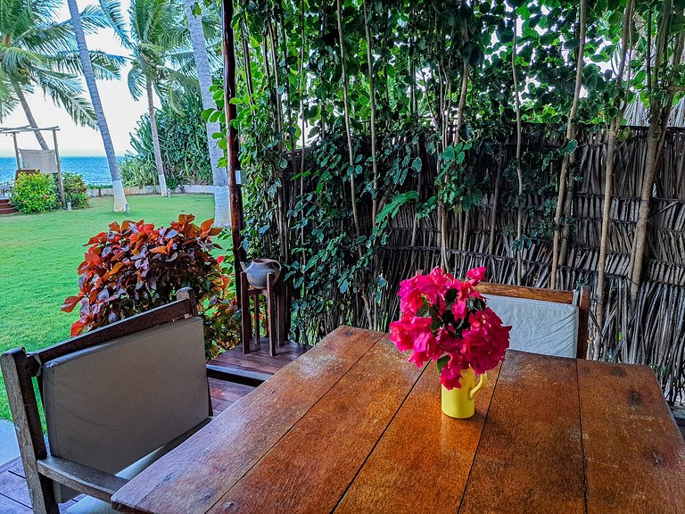 Ninanoa: your beachfront home in Porto de Pedras