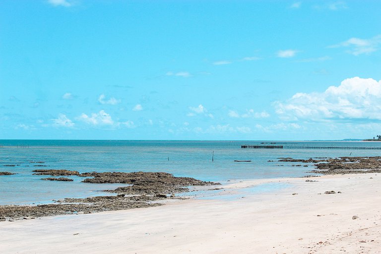 Aluá Patacho House with a Rooftop by the Sea