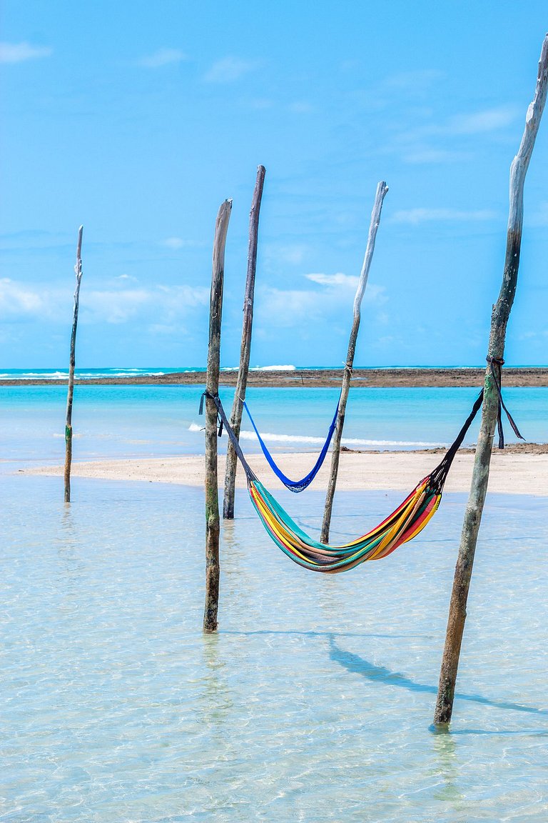 Aluá Patacho House with a Rooftop by the Sea