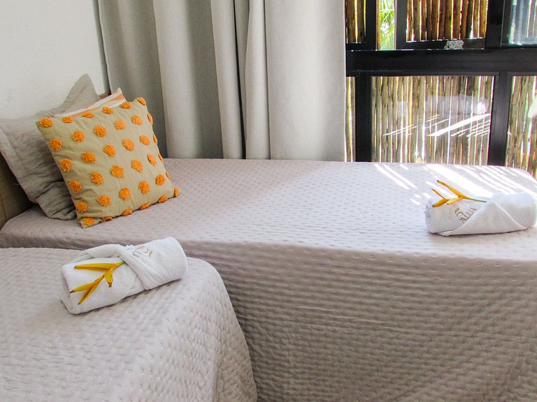 Aluá Patacho House with a Rooftop by the Sea