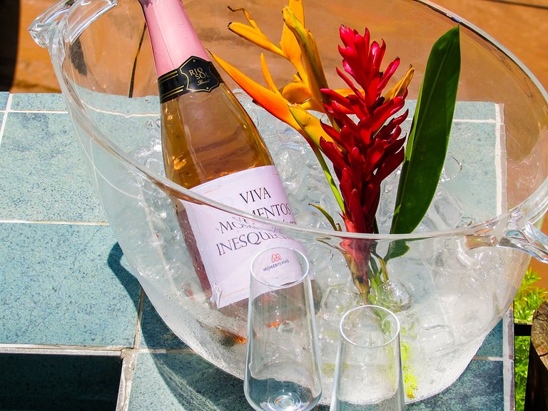 Aluá Patacho House with a Rooftop by the Sea